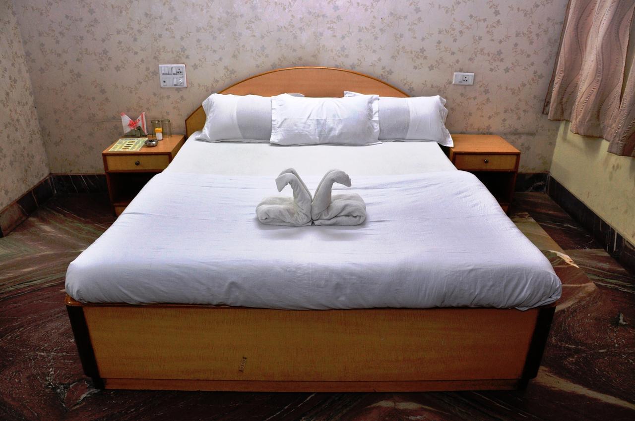 Aastha Hotel Rourkela Exterior foto