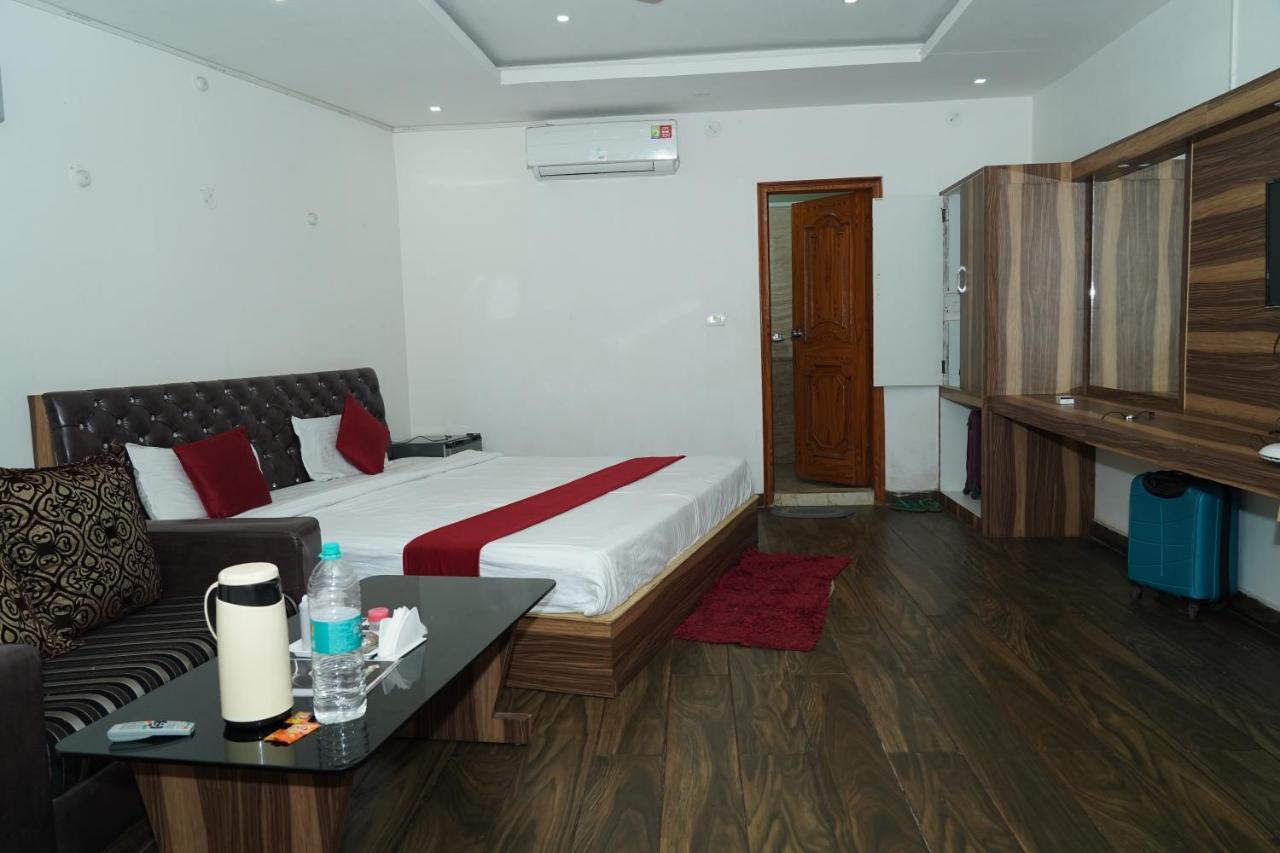 Aastha Hotel Rourkela Exterior foto